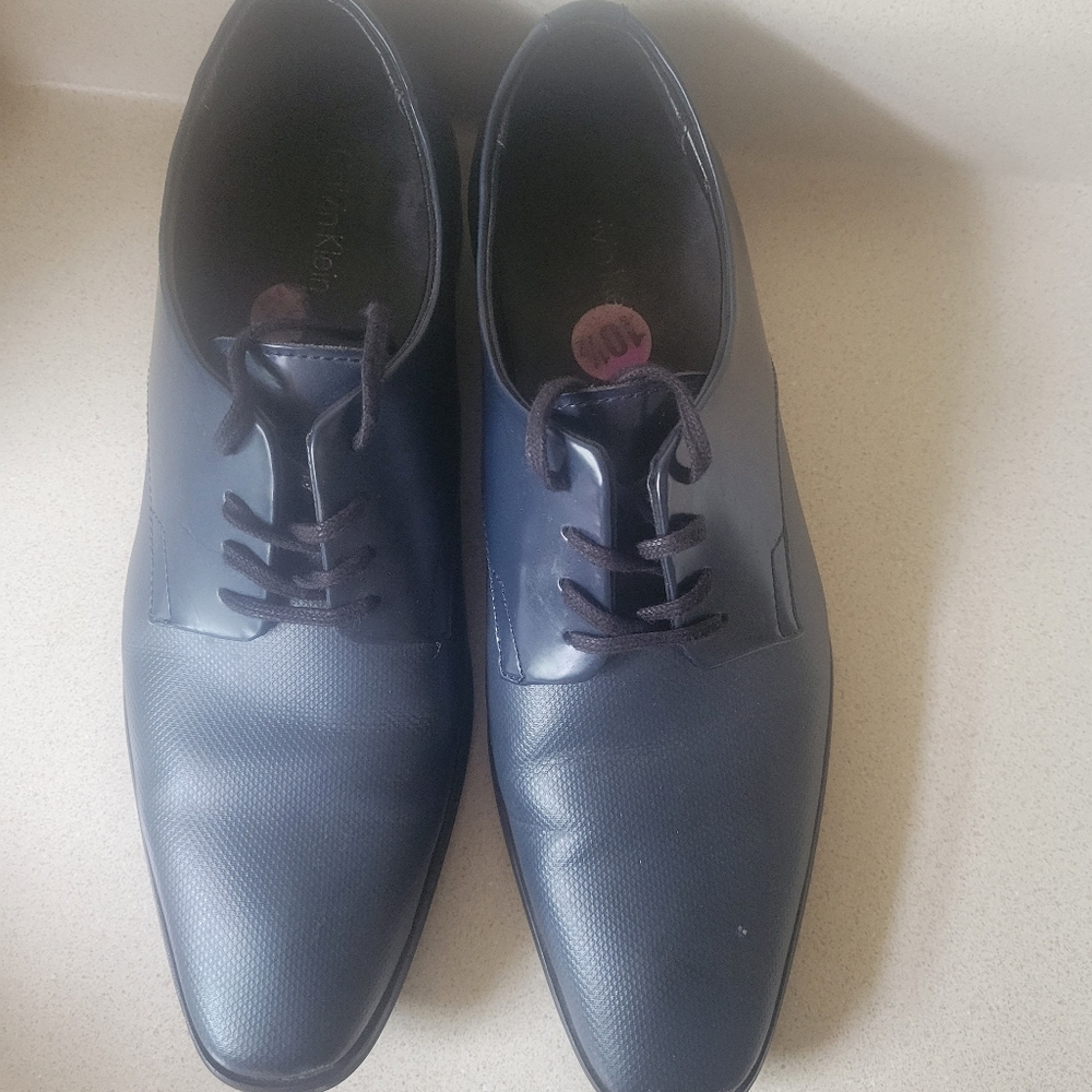 Shoe